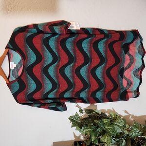 LULAROE Irma Oversized Tunic Patterned XS